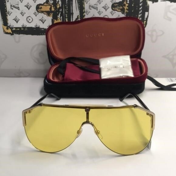 New Authentic Gucci Yellow Lens Sunglasses GG0584s 004\